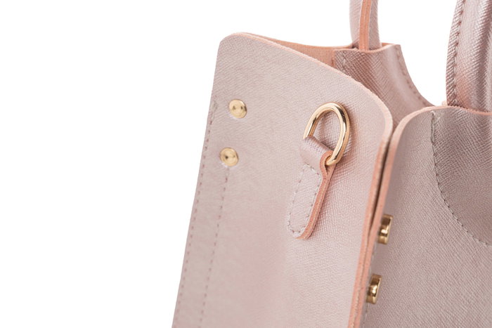 Lucky Bees 1229 Bolsa de cuerpo en polvo de cuero de polivinilo para mujer